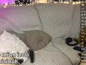 Chaturbate Free Live Porn of silly_soul