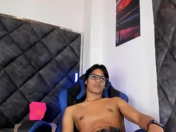 Chaturbate Watch Live Sex Cams of liamkron