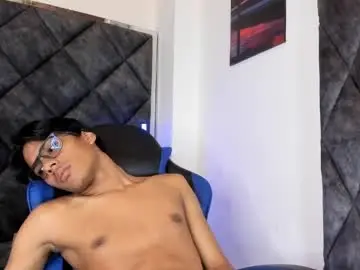 Chaturbate Live Porn of liamkron