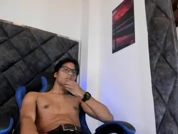 Chaturbate Free Porn Cam of liamkron