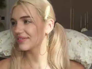 Chaturbate Best live sex cam show of milabunny_
