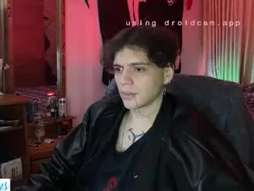Chaturbate Watch Live Sex Cams of skarvian