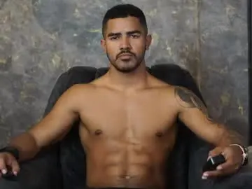 Chaturbate Nude Webcam of reik_von