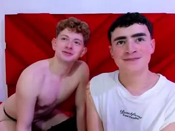 Chaturbate Watch Live Sex Cams of chris18red