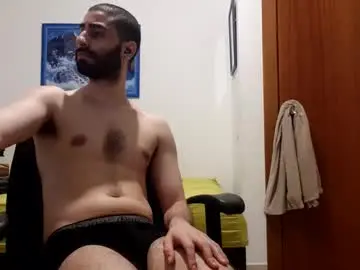 Chaturbate Live Sex Cam of cuteguy52