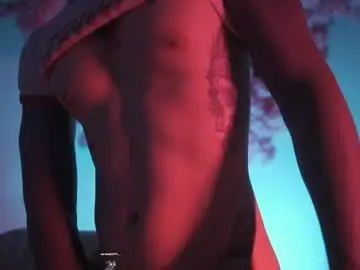 Chaturbate Live Sex Cam of dwayne_xx