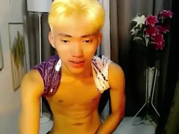 Chaturbate Live Porn of jemart_urnaughtboy