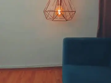 Chaturbate Watch Live Sex Cams of brilliantegirl_