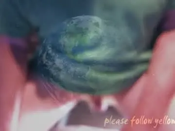 Chaturbate Free Porn Cam of yellowsnakes