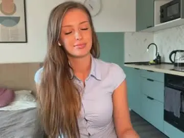 Chaturbate Watch Live Sex Cams of tinybliss