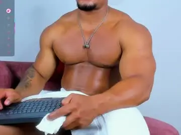 Chaturbate Nude Webcam of travis_lenox_