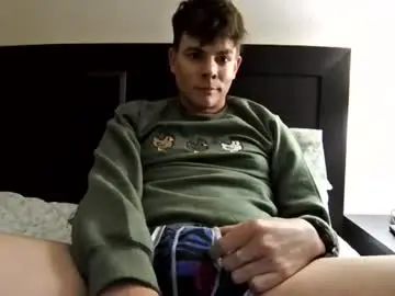 Chaturbate Adult Video Chat of michaeltwinkboy