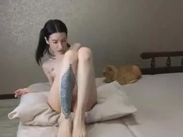 Chaturbate Sex Cam of totallytiny_