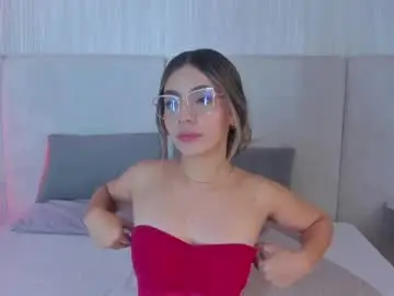Chaturbate Best live sex cam show of emily_golden_