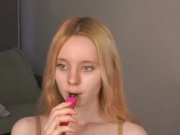 Chaturbate Watch Live Sex Cams of seebunny