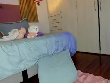 Chaturbate Live Sex of mia_nevaeh
