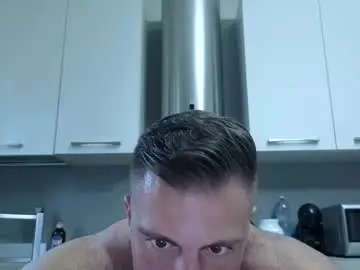 Chaturbate Live Sex Cam of toro_arrapato