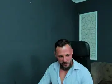 Chaturbate Free Live Porn of brianhunts