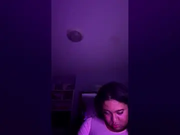 Chaturbate Live Sex of bunnyslittlecum