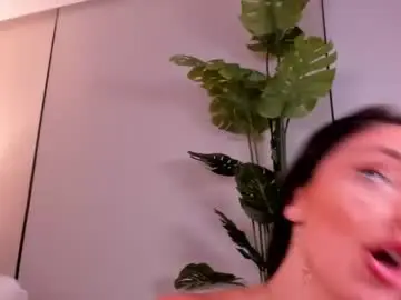 Chaturbate Free Live Porn of erikabee