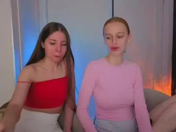 Chaturbate Live Porn of ihavepaws33