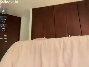 Chaturbate Private Sex Chat of cutiepiemiu