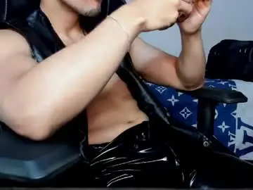 Chaturbate Live Sex of tommy_bred