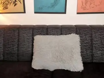 Chaturbate Live Sex Cam of bradleymartin7