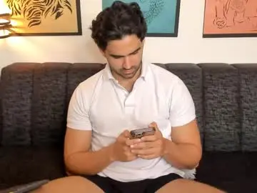 Chaturbate Watch Live Sex Cams of bradleymartin7