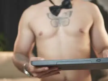 Chaturbate Live Porn of jadenfeynman