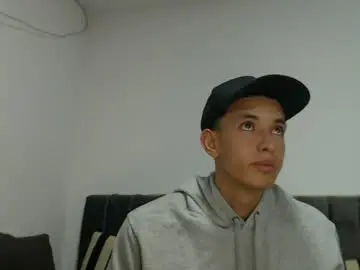 Chaturbate Adult Video Chat of jake_shadow14