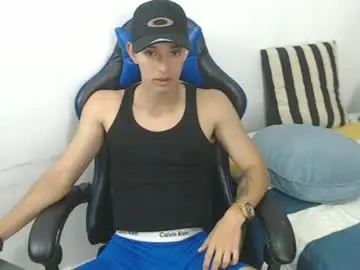 Chaturbate Adult Webcams of jake_shadow14