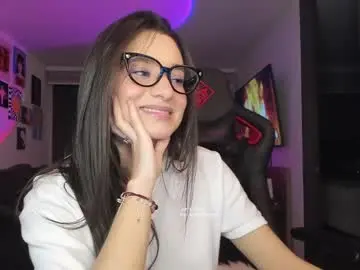 Chaturbate Best live sex cam show of julidavila