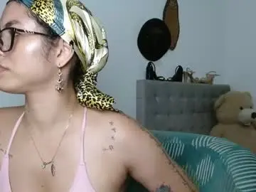 Chaturbate Best live sex cam show of sexy_lia_latina