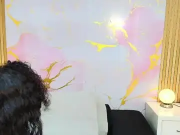 Chaturbate Nude Webcam of paulinekosh