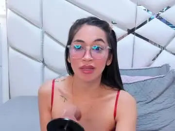 Chaturbate Watch Live Sex Cams of gabbieskinny