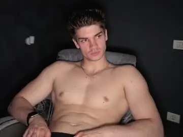 Chaturbate Private Sex Chat of maxkaiden