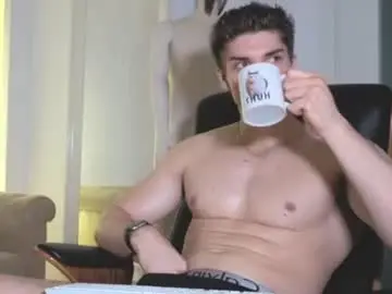 Chaturbate Nude Webcam of maxkaiden