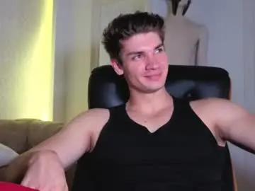 Chaturbate Best live sex cam show of maxkaiden