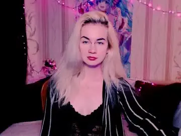 Chaturbate Adult Video Chat of carinfox