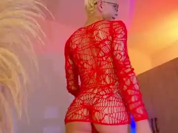 Chaturbate Live Sex Cam of liiamluna