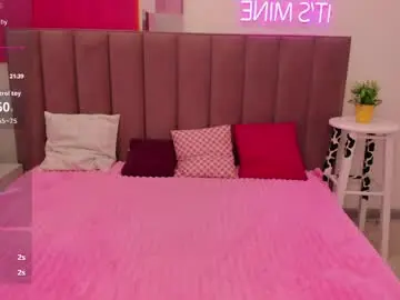 Chaturbate Adult Webcam of mila_stunning