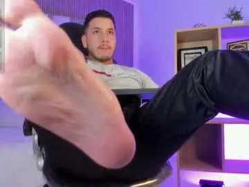 Chaturbate Free Live Porn of axel_grey_