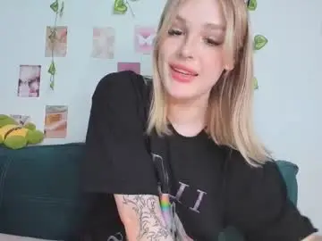 Chaturbate Live Sex of krisi_myrr