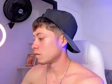 Chaturbate Sex Chat of marcuscollins1_