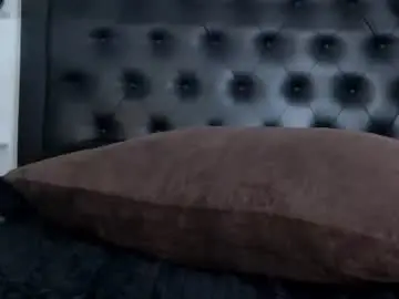 Chaturbate Live Sex Cam of alika_jonhson_