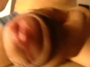Chaturbate Free Porn Cam of withbothhandsplease