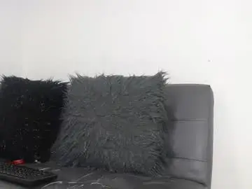 Chaturbate Live Sex of deysha_garncia