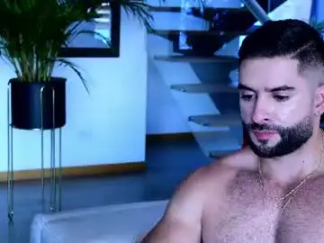 Chaturbate Live Porn of lukhass