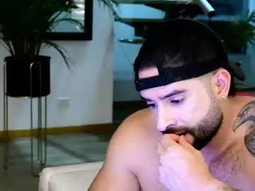 Chaturbate Best live sex cam show of lukhass